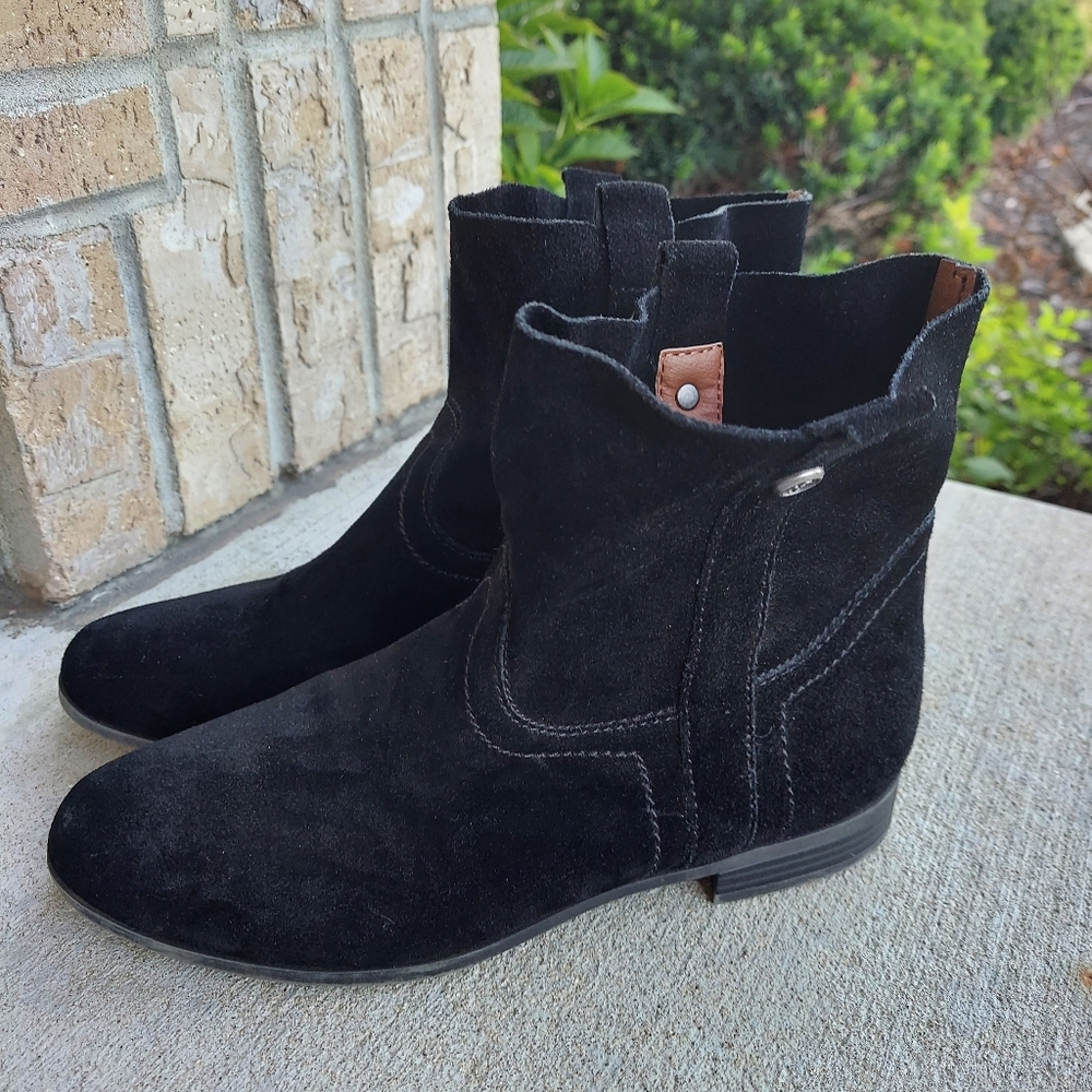 Frye & Co. Sarah shortie boots😃😃😃 Size 7.5